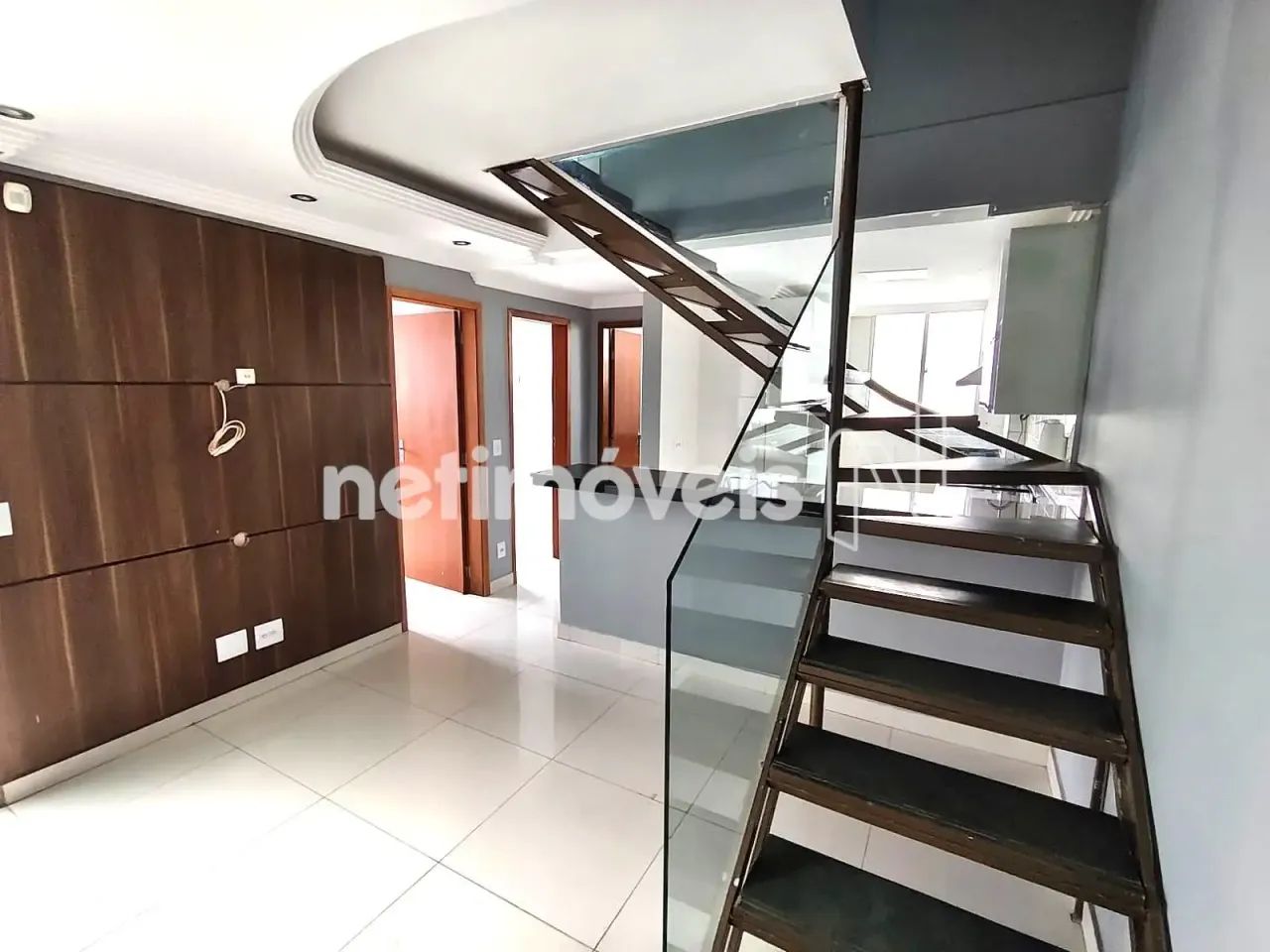 Cobertura 3 quartos, 2 bhs, Cozinha com armários, Elevador, 01 vaga., - Foto 2