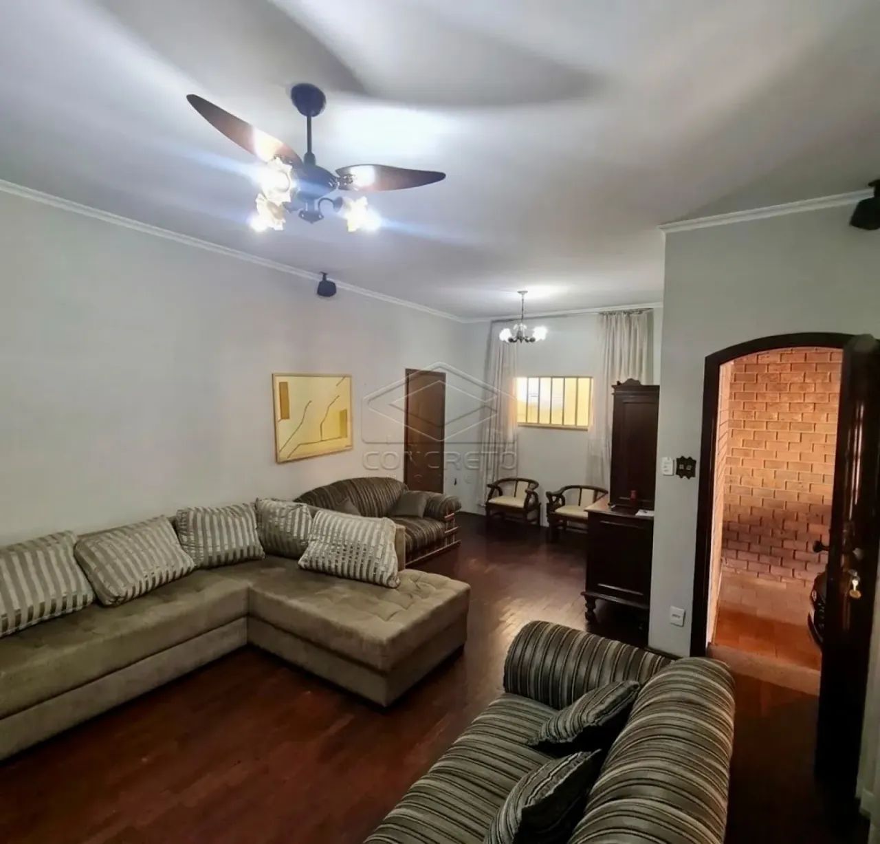 Casa Comercial com 4 dormitórios sendo 1 suíte no Centro de Bauru-SP - Foto 2