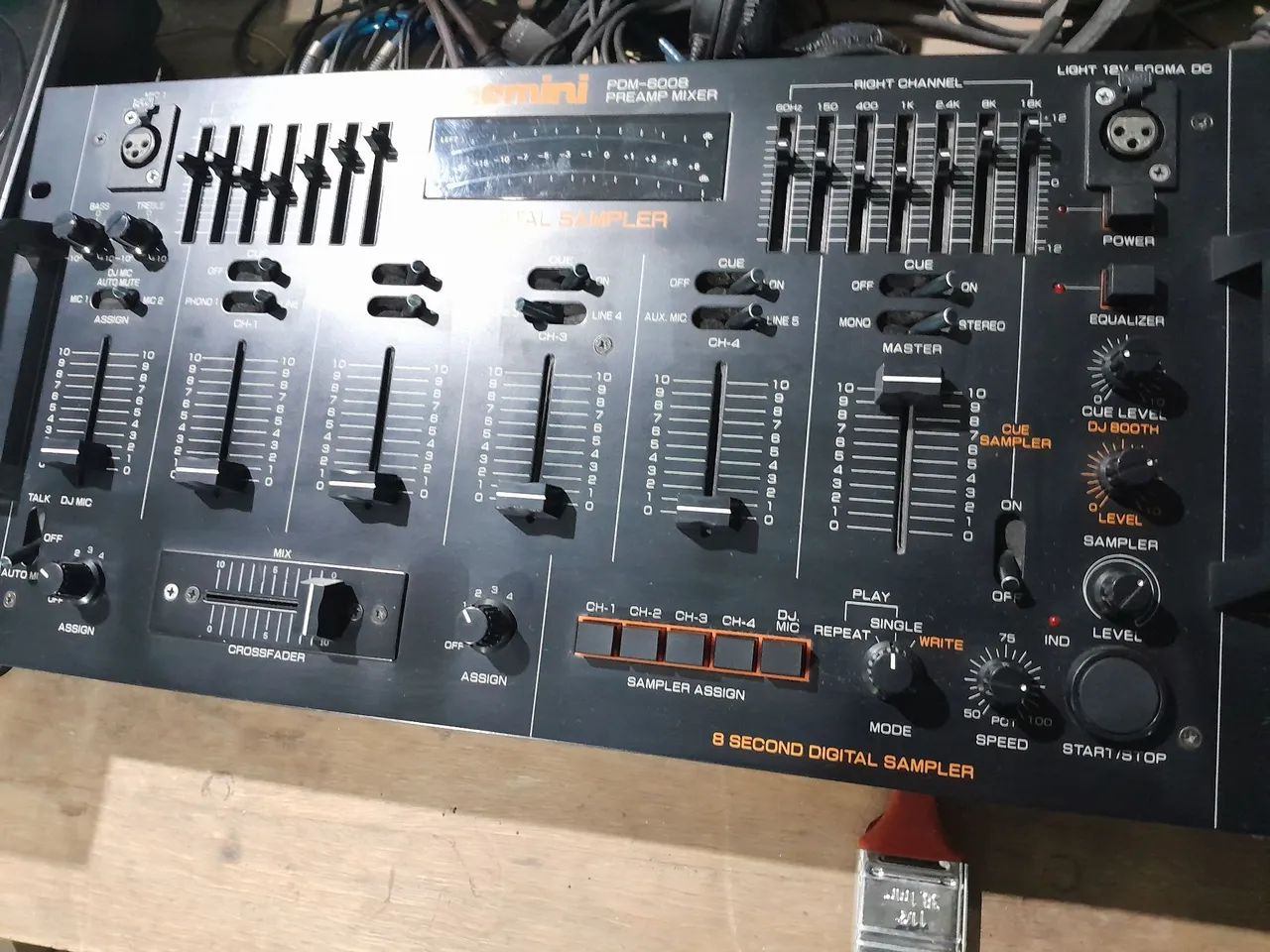 Mixer Gemini com sampler - Foto 3