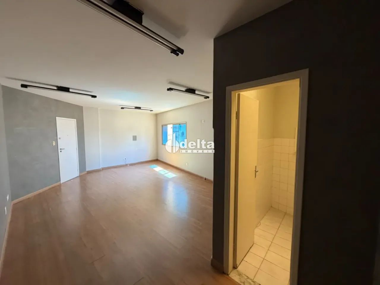 Sala disponível para locação no bairro Centro em Uberlândia-MG - Foto 2