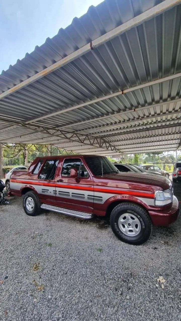 Ford F-1000 F-1000 XLT/XL Lighting 4.9i 1998