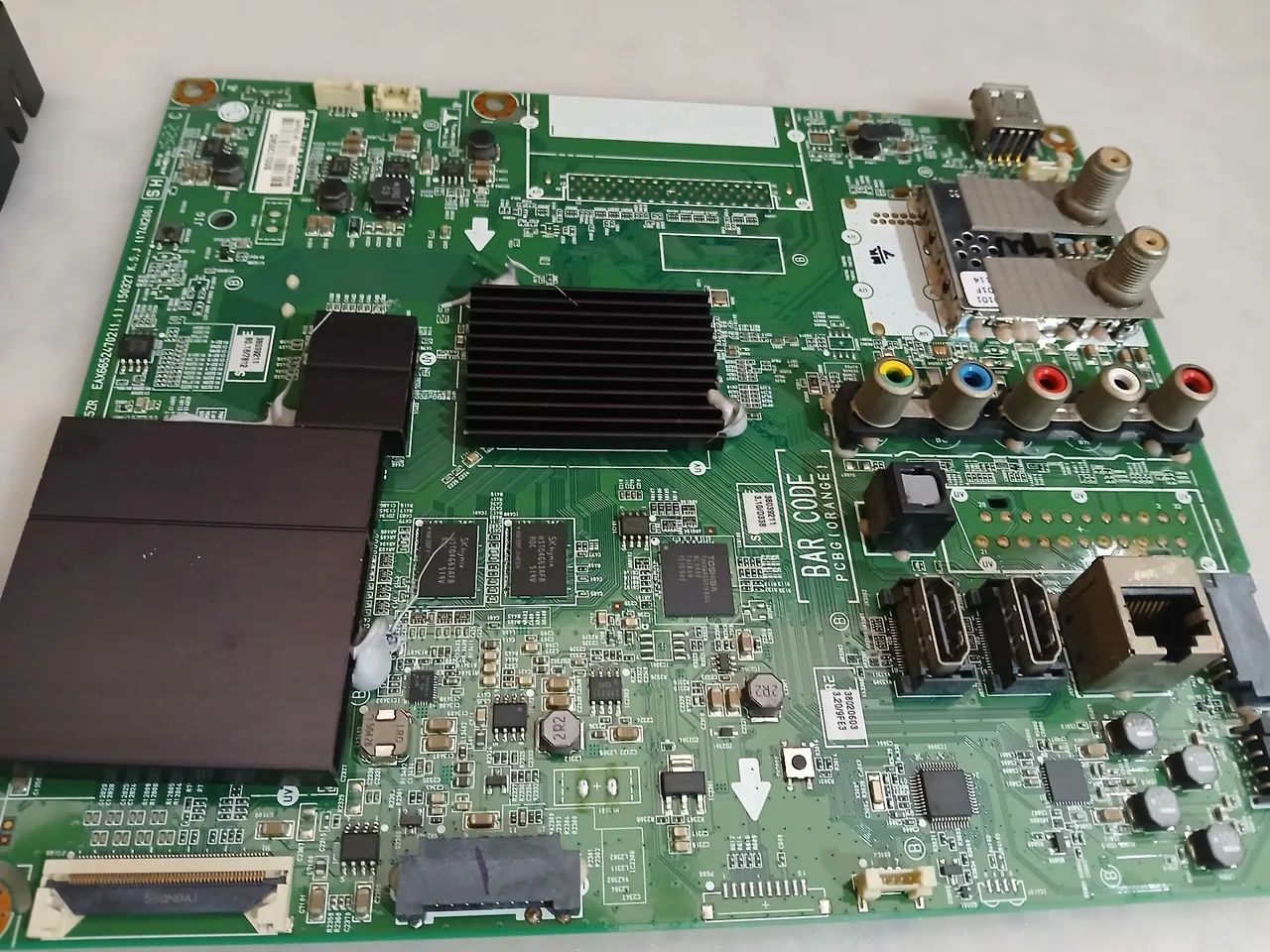 Placa Principal tv LG 43UF6400  - Foto 2