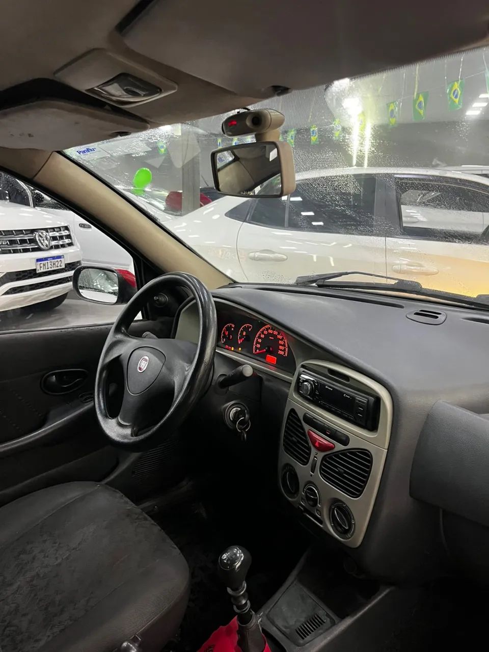 Fiat Palio 1.0/ Trofeo 1.0 Fire/ Fire Flex 4p, foto 2 de 14
