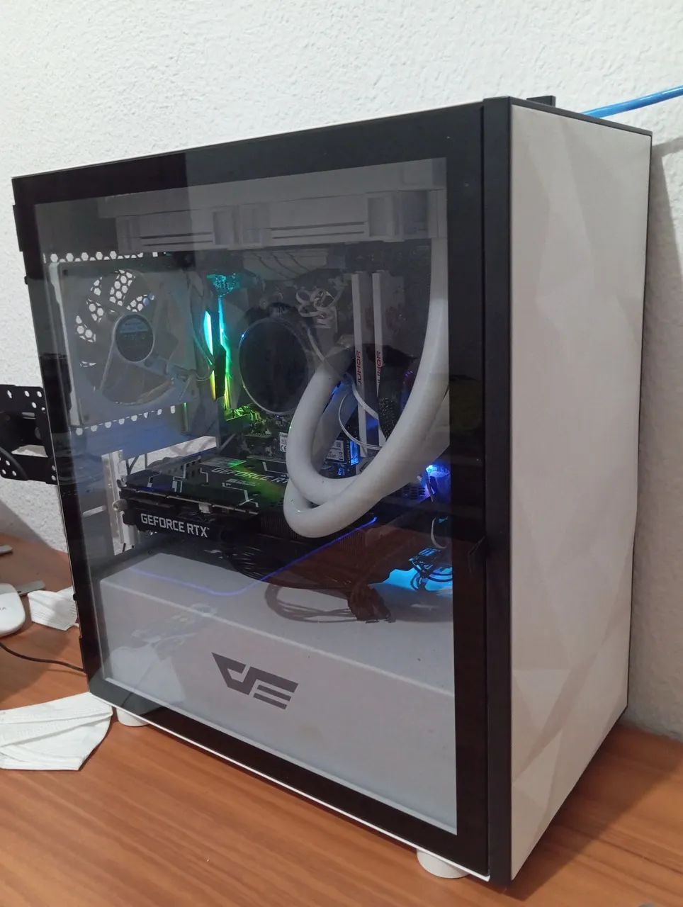 GABINETE + WALTER COOLER 