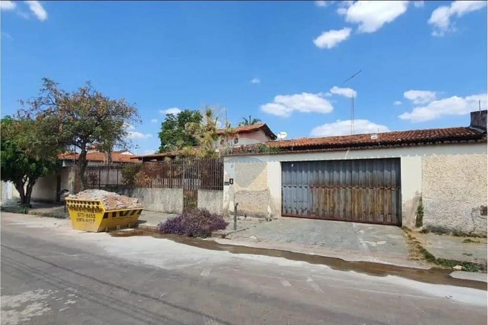 Casa Espaçosa e Completa em Sete Lagoas, MG