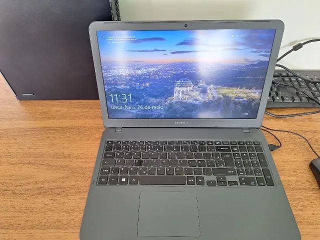 Notebook SamSung 15"-Processador Intel i3/256SSD/8GB memoria
