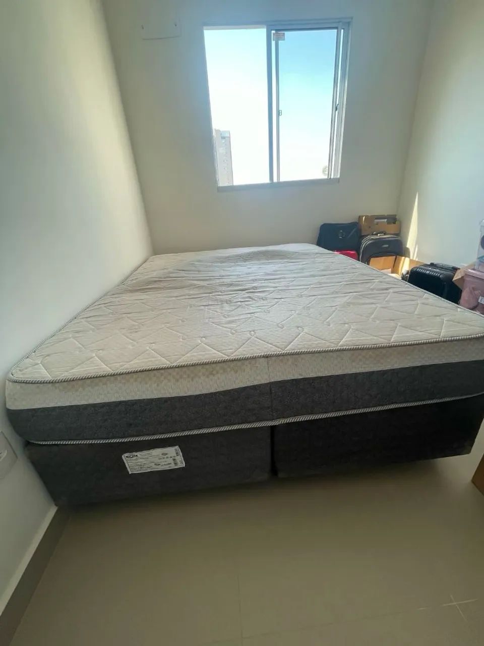Vende-se cama box com colchão R$250,00 - Foto 2