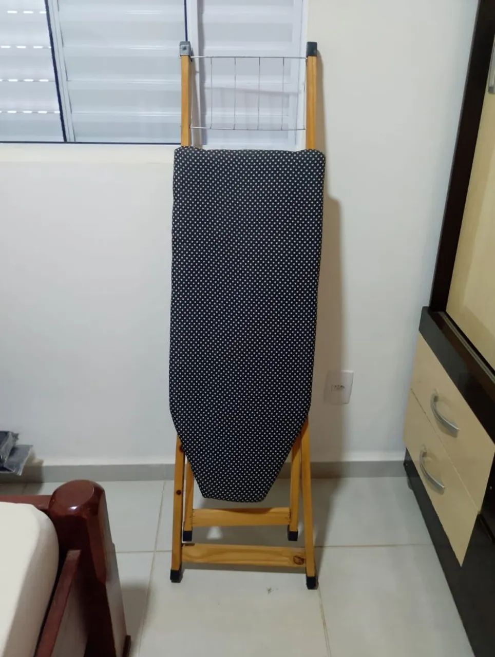Tábua de passar roupa  - Foto 3