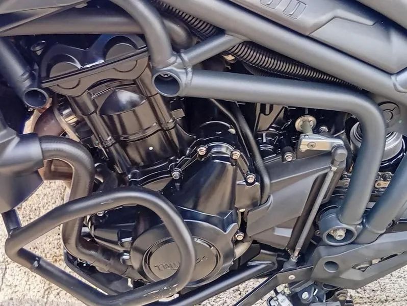 TRIUMPH TIGER 800 2015 - Foto 5