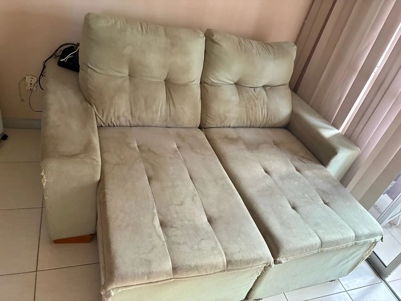 Sofá retrátil 