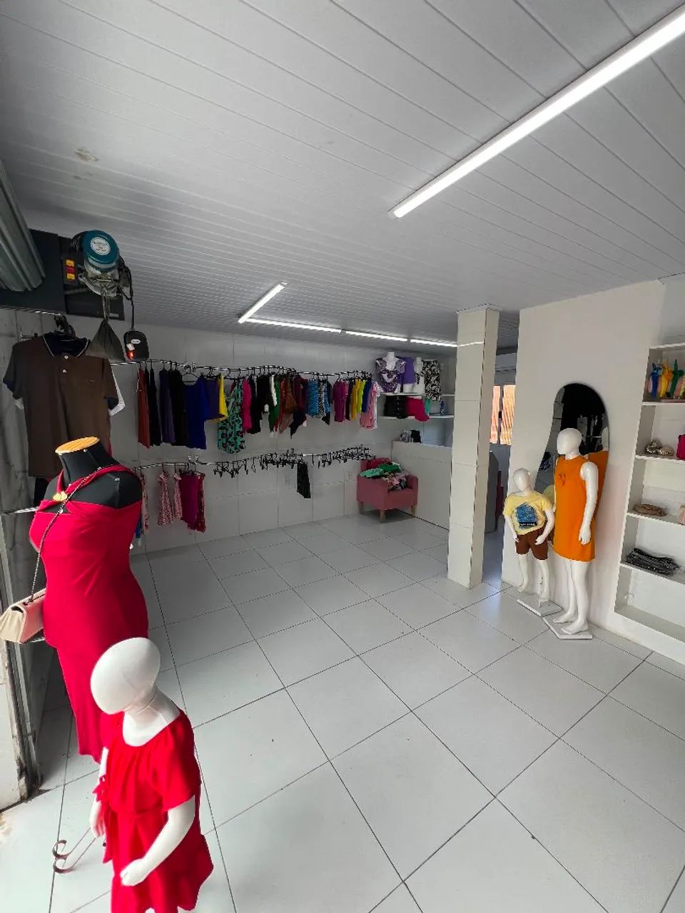 Aluga-se ponto comercial (ouro preto)