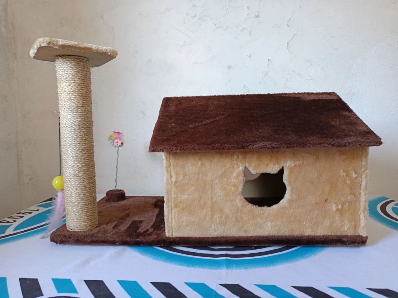 Casinha e Arranhador pra gatos - Foto 2