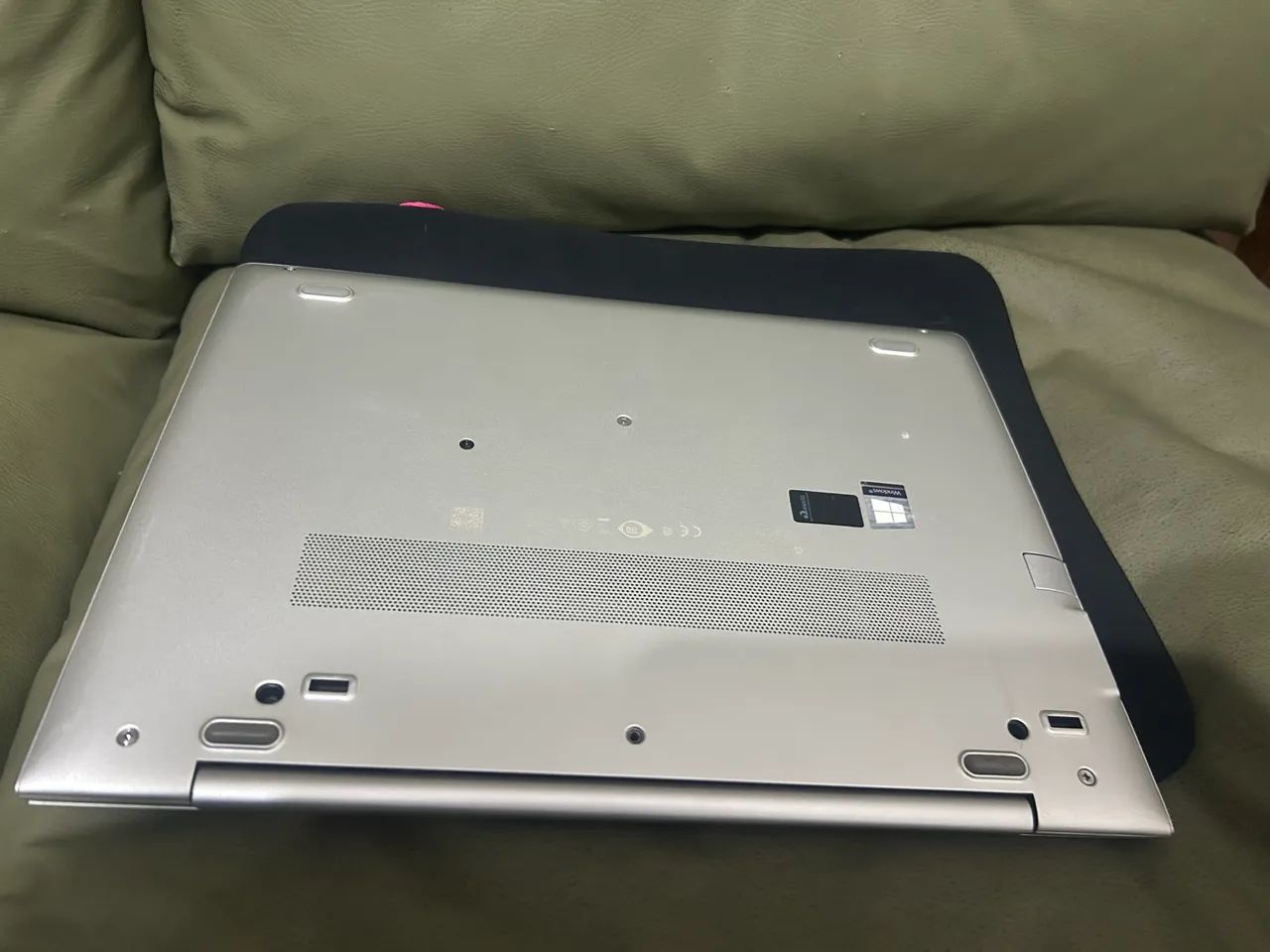 Hp elitebook 830 G6 - leia descrição  - Foto 3