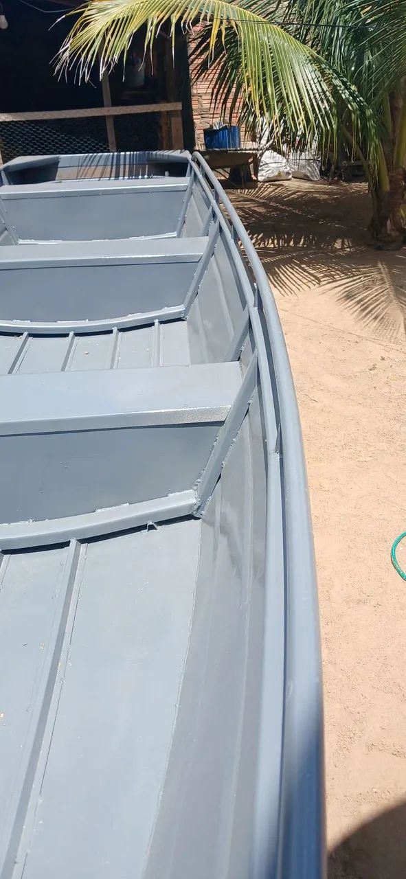 VENDE-SE CANOA DE ALUMÍNIO - BORDADO BAIXO - Foto 3
