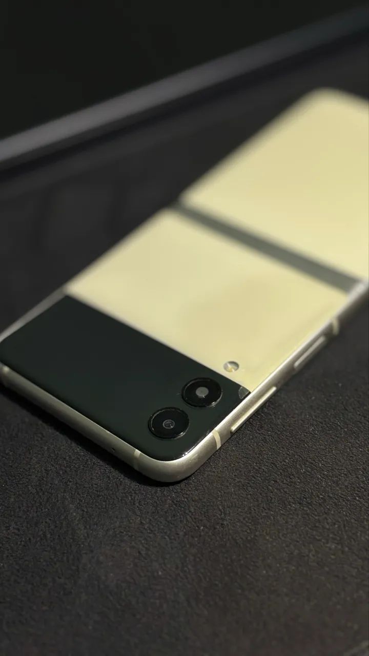 Sansung galaxy Zflip 3 - Foto 5