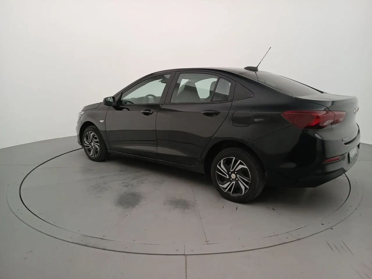 Chevrolet Onix Plus LT 1.0 12V Flex Mec. 4P 2025 - Foto 3