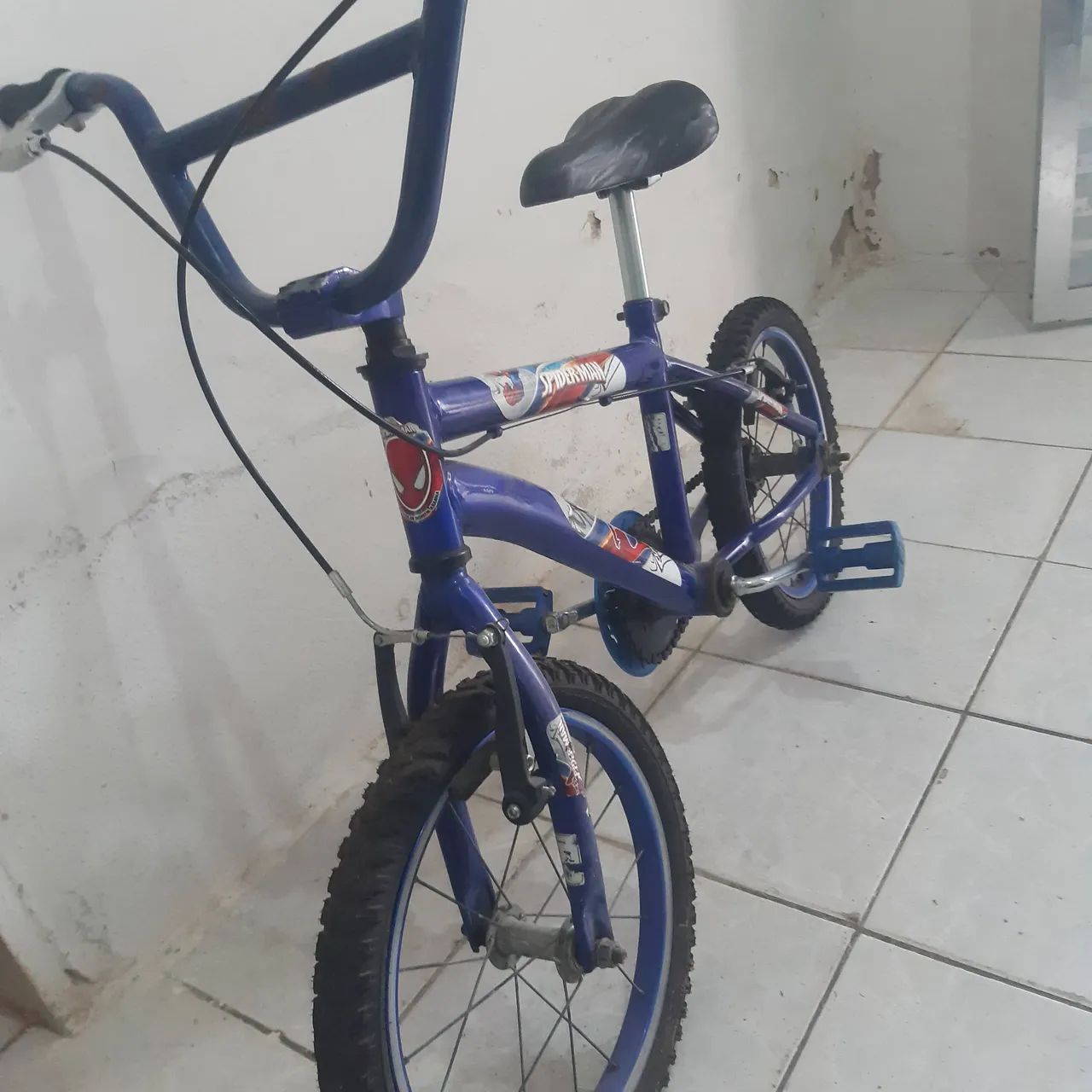 Bike infantil semi nova  - Foto 5