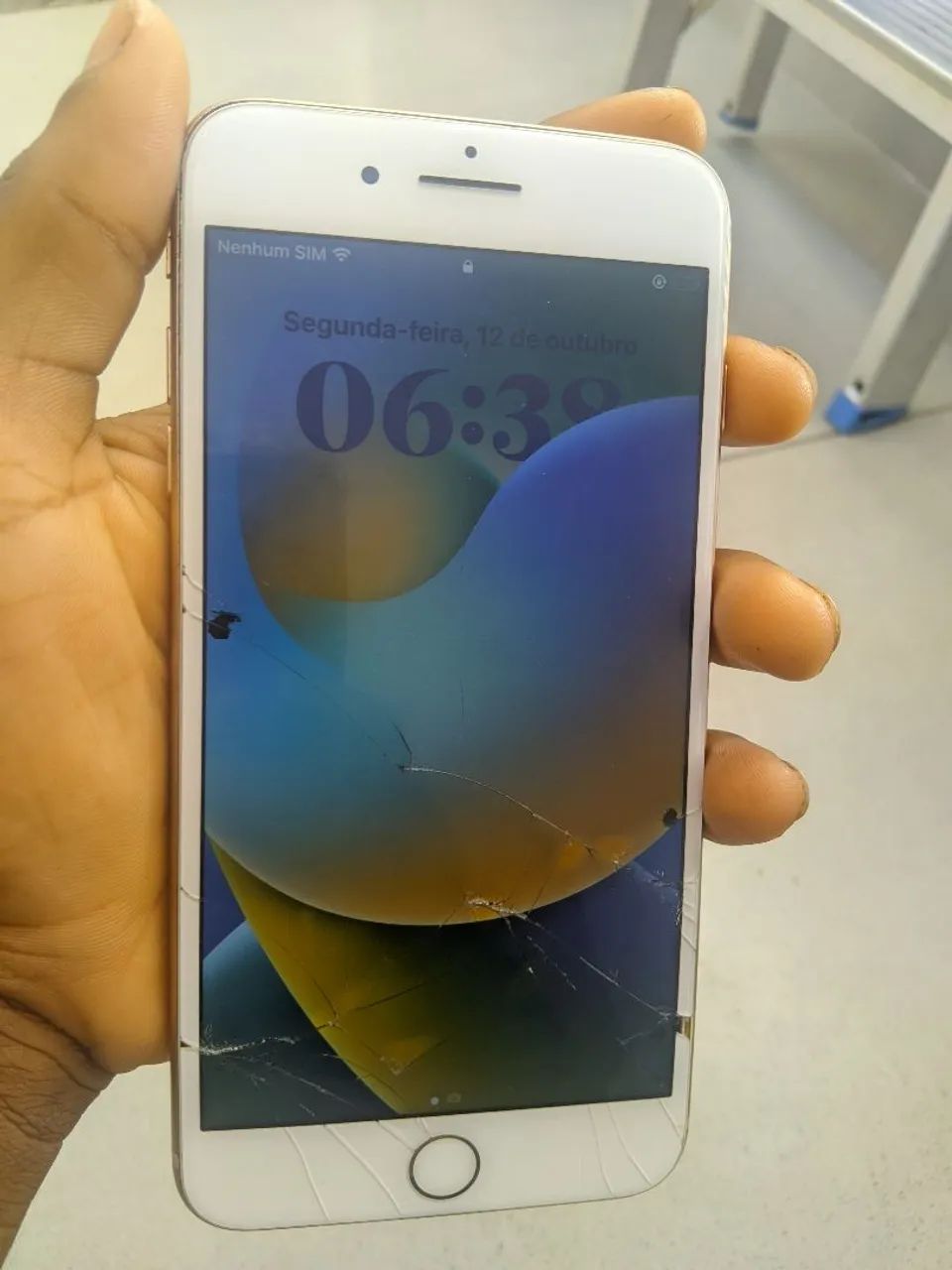 IPHONE 8plus  - Foto 3