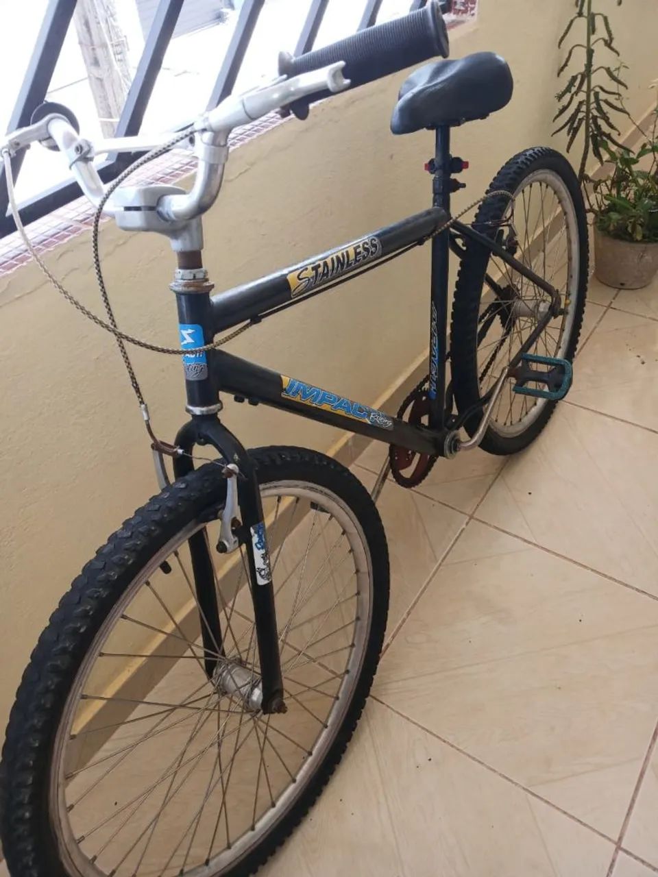 Bicicleta preta - Foto 2