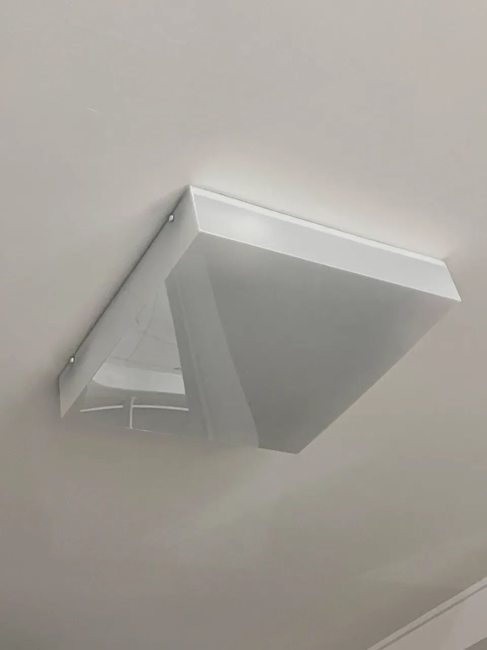 2 luminárias de sobrepor em acrílico 