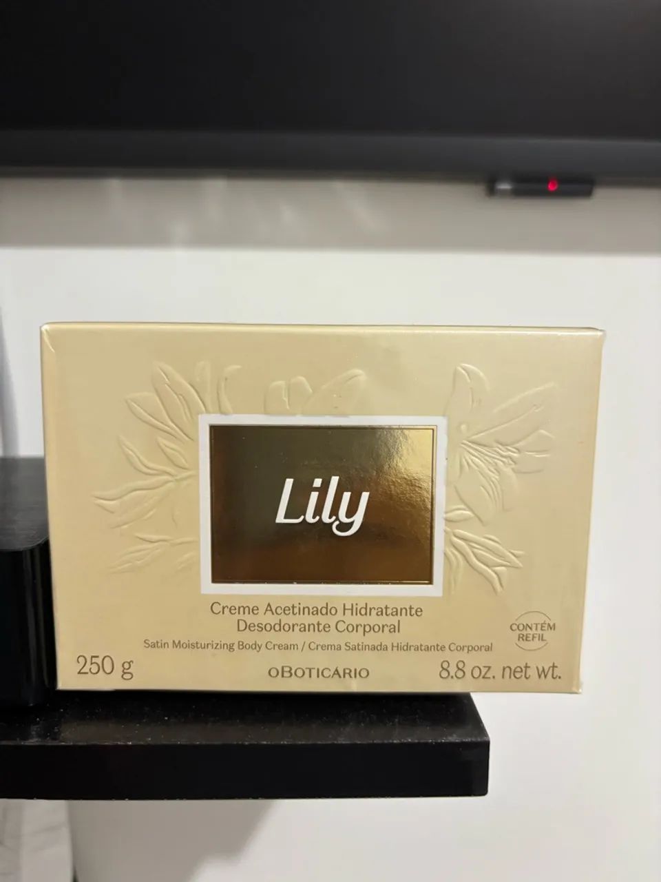 Hidratante corporal Lily  - Foto 2