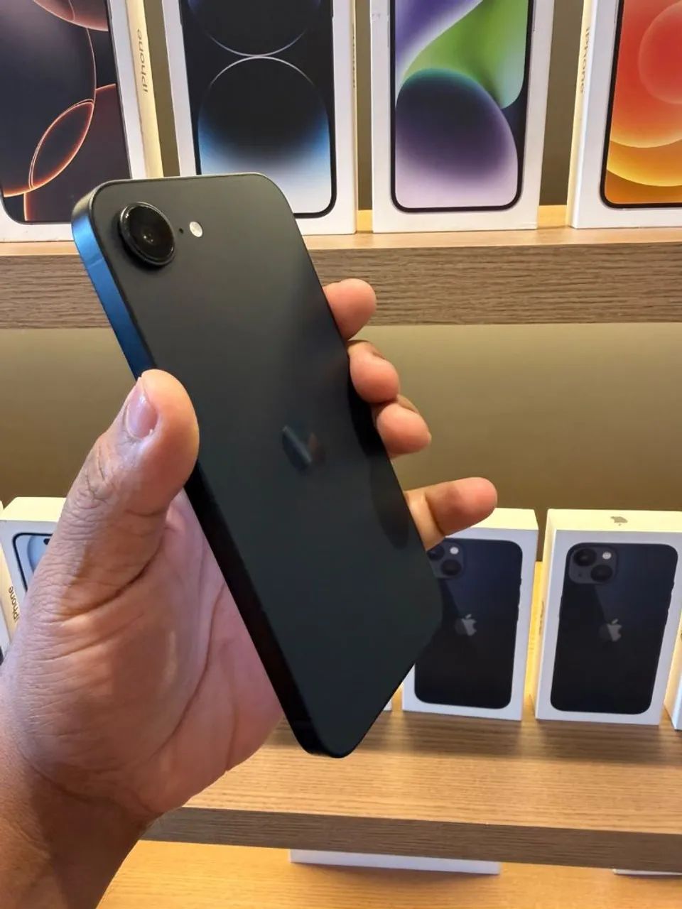 16 E 256GB SAÚDE 100% COM GARANTIA APPLE - Foto 2