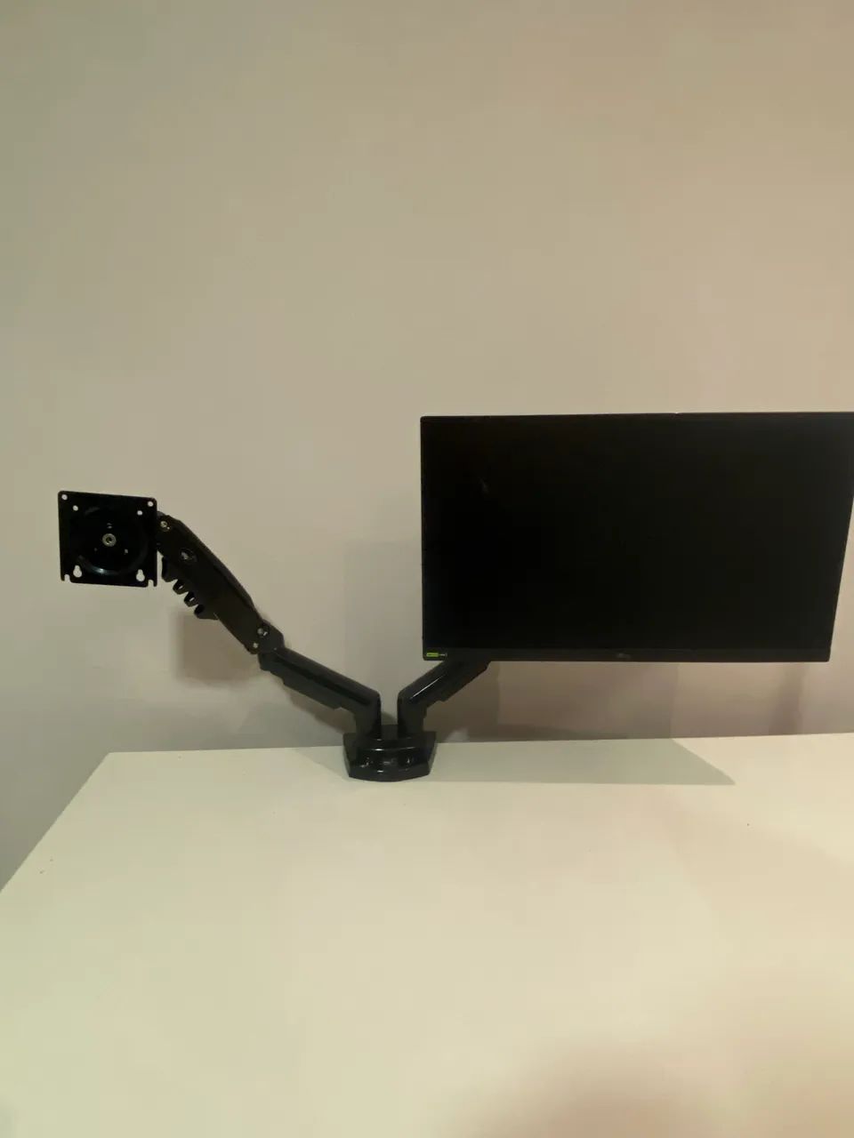 VENDO MONITOR LG ULTRAGEAR 24 POLEGADAS 180hz - Foto 2