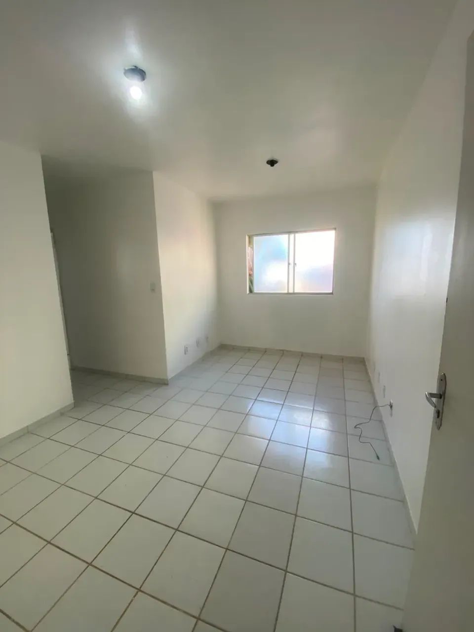 Alugo apartamento no sao jorge com 2/4