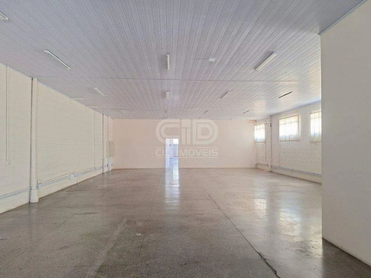 Ponto Comercial com 480m² na Av. Fernando Correa - Foto 5