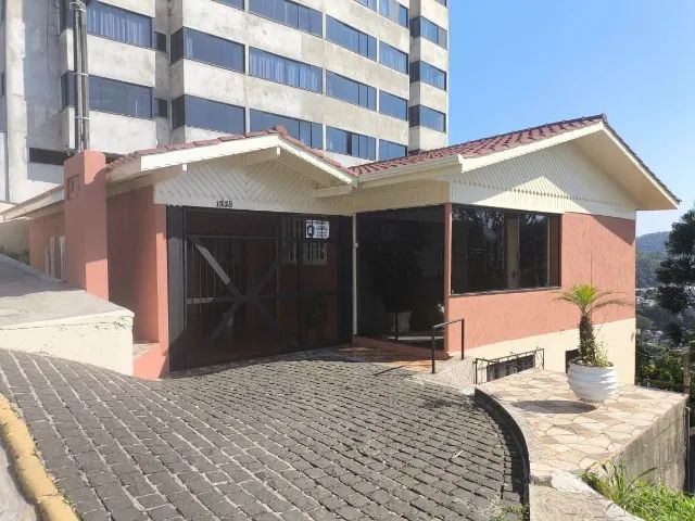 CASA NO BAIRRO FLORESTA COM 2 MORADIAS (Aceito trocas)