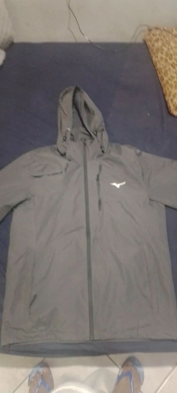 corta vento mizuno