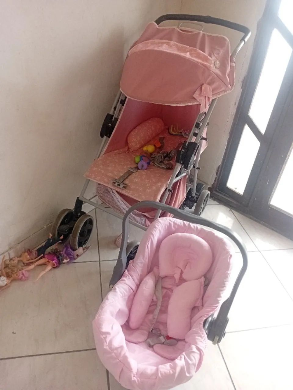 Bebe conforto e carrinho de bebe