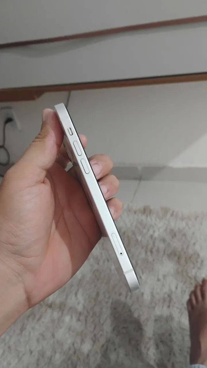 iPhone 12 branco - Foto 3