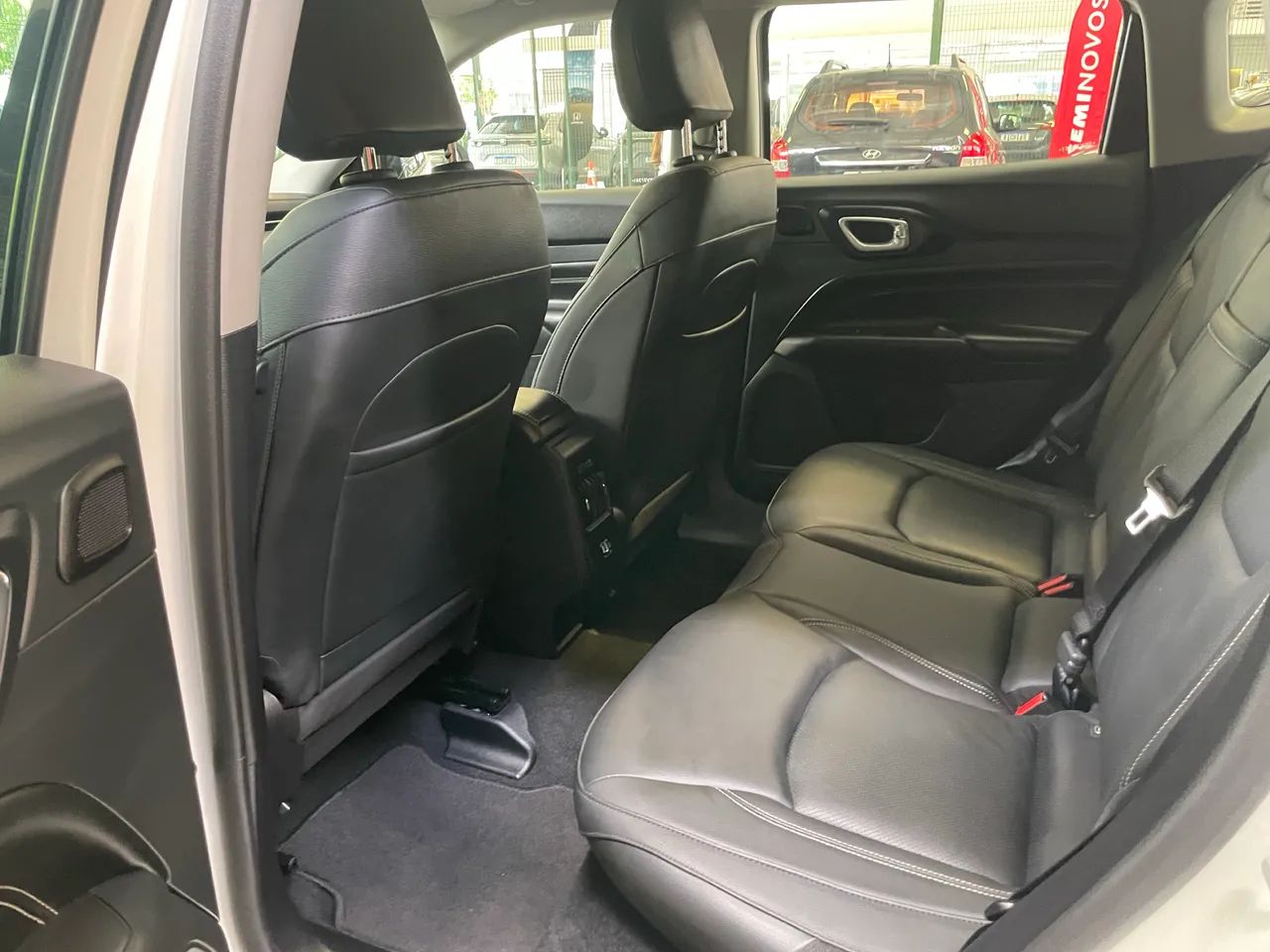 Jeep Compass LON Nig. Eagle 2.0 4X2 Flex Aut. 2025 - Foto 4