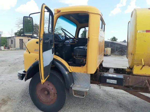 Caminhão MB 1513 - Pipa - Foto 5