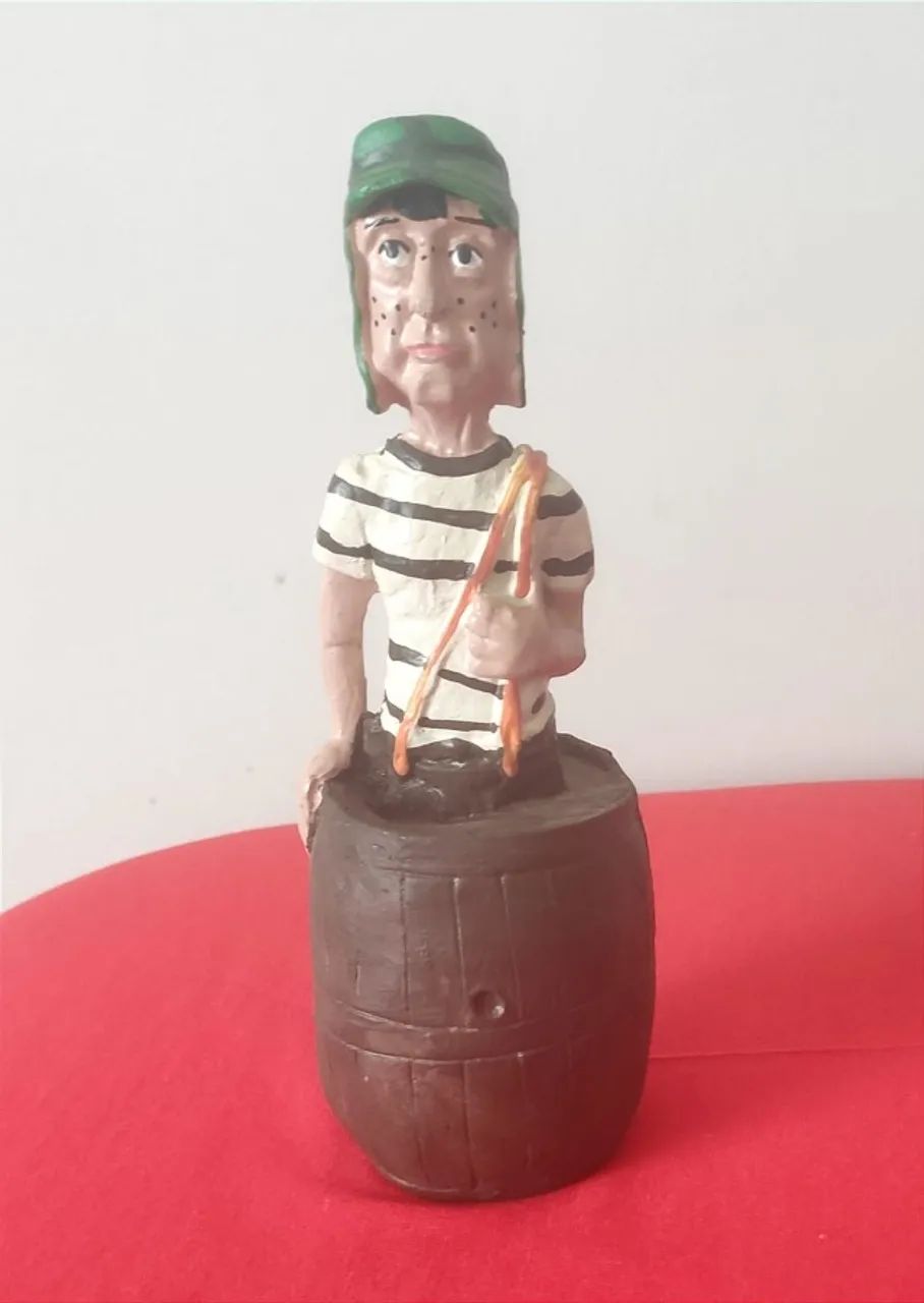 Bonecos de Resina Turma do Chaves - Foto 3