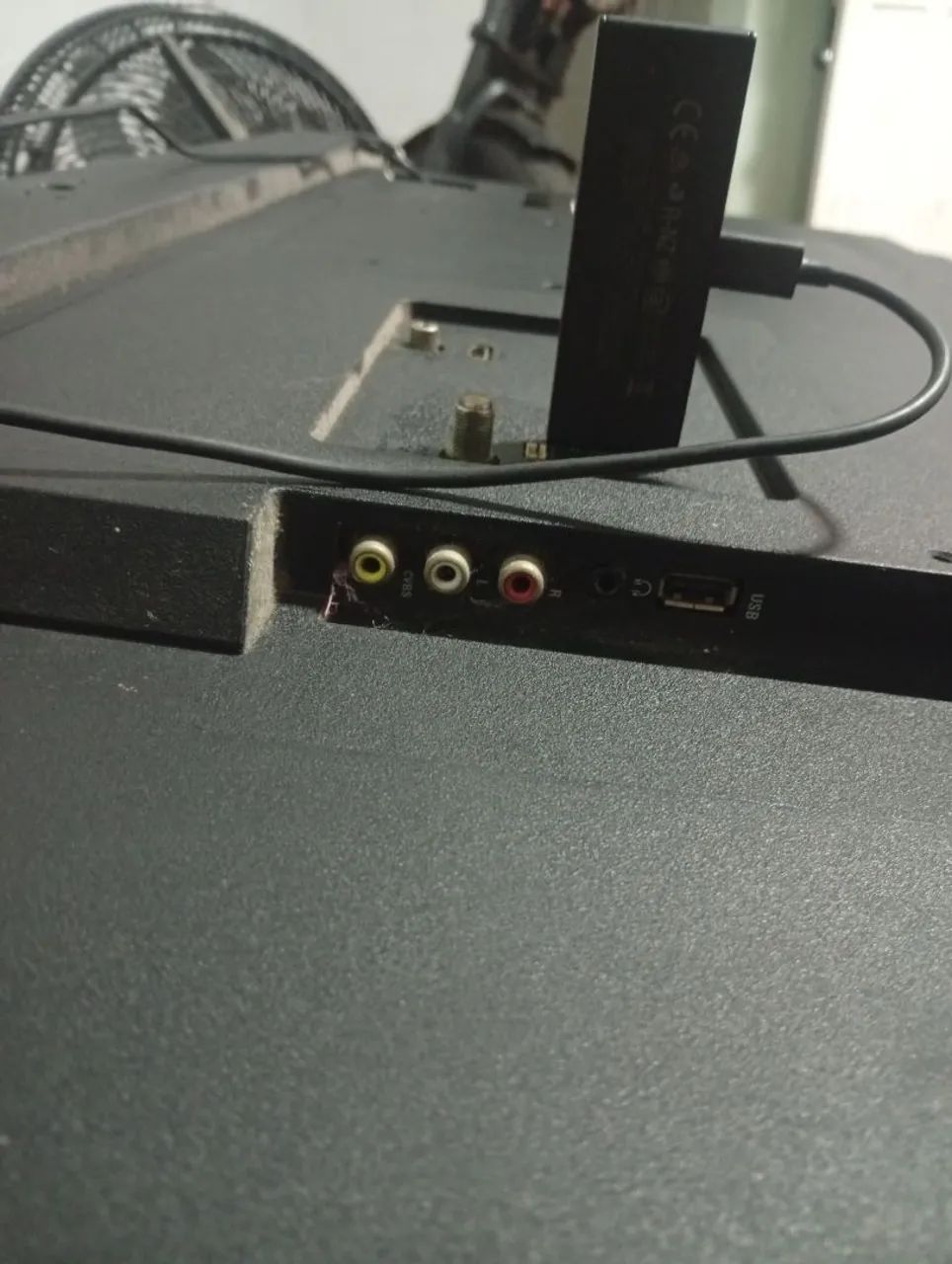 Televisão 42 polegadas Philips só sai o som não é smart - Foto 4