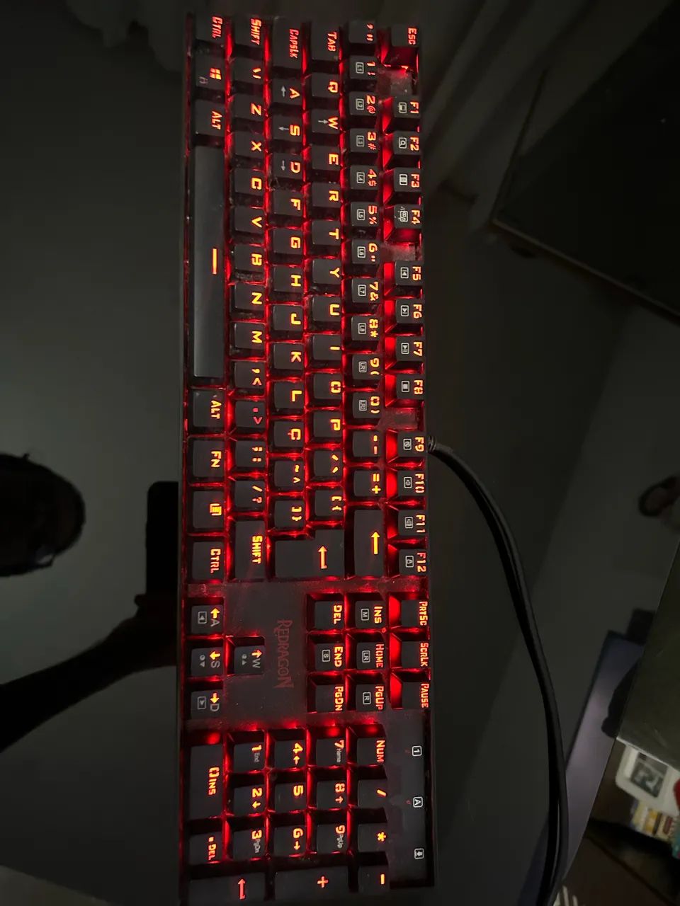 teclado gamer 