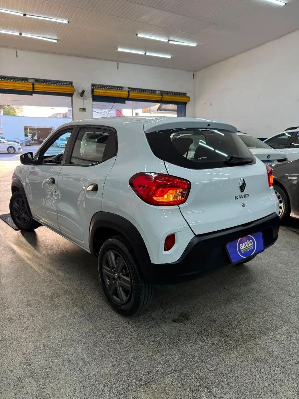 Renault Kwid Zen 1.0 Flex 12V 5P Mec. 2024 - Foto 4