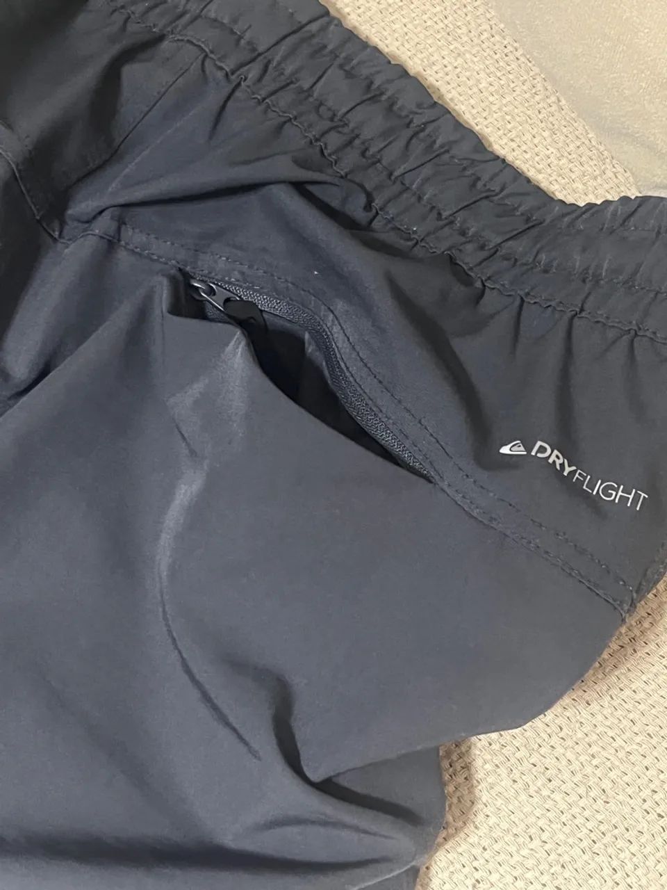 Bermuda cinza Quiksilver original 