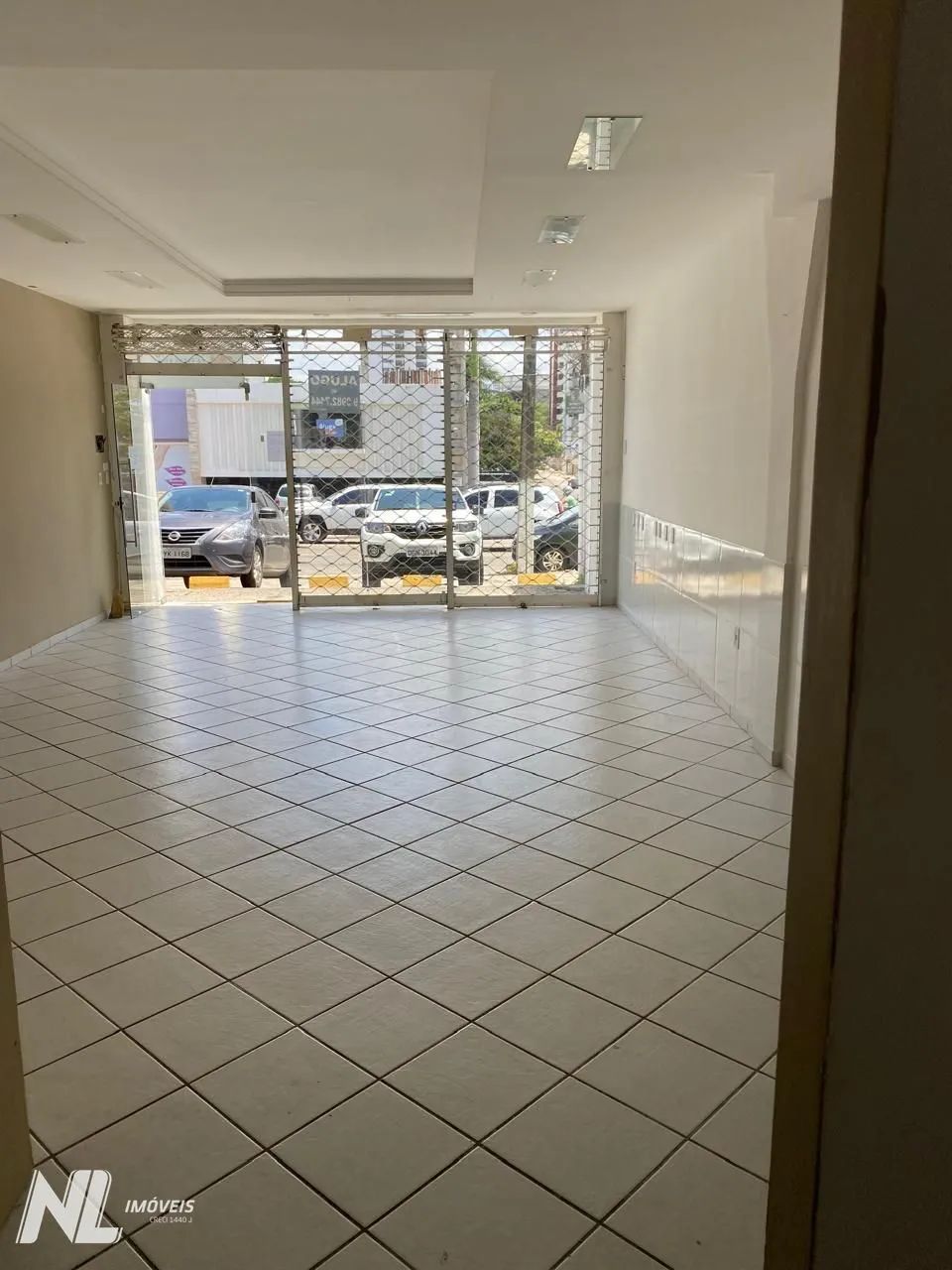 Loja com 75m² em ponto estratégico de Lagoa Nova