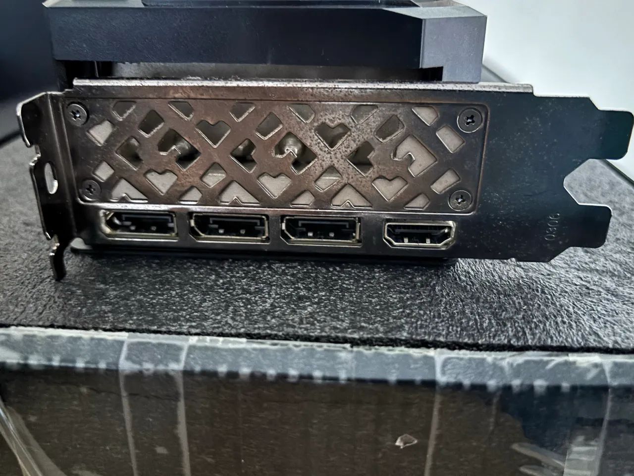 Placa de vídeo RTX 3080 - Estado de Nova - Foto 3