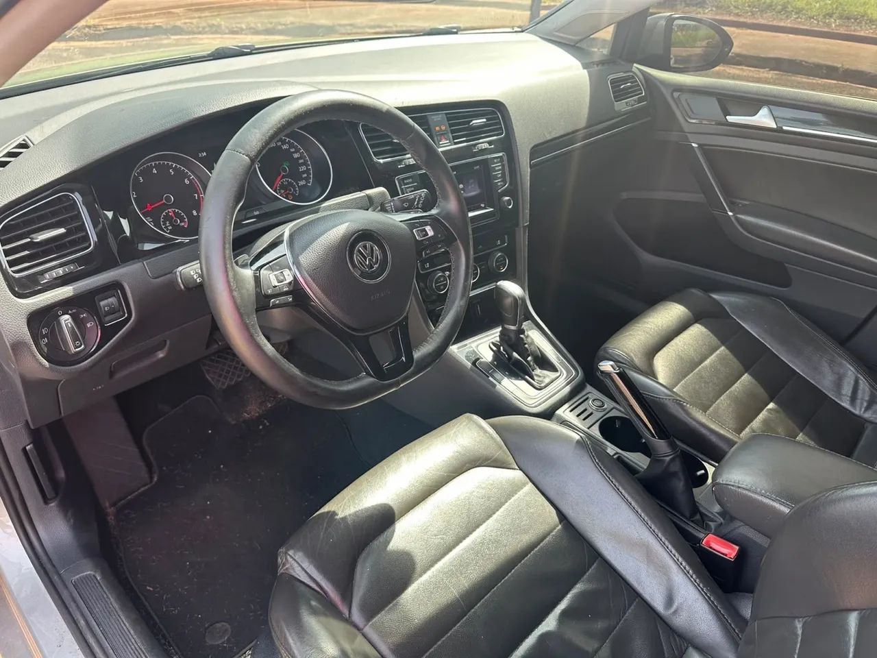 Volkswagen Golf Highline 1.4 TSI 140cv Aut., foto 4 de 12