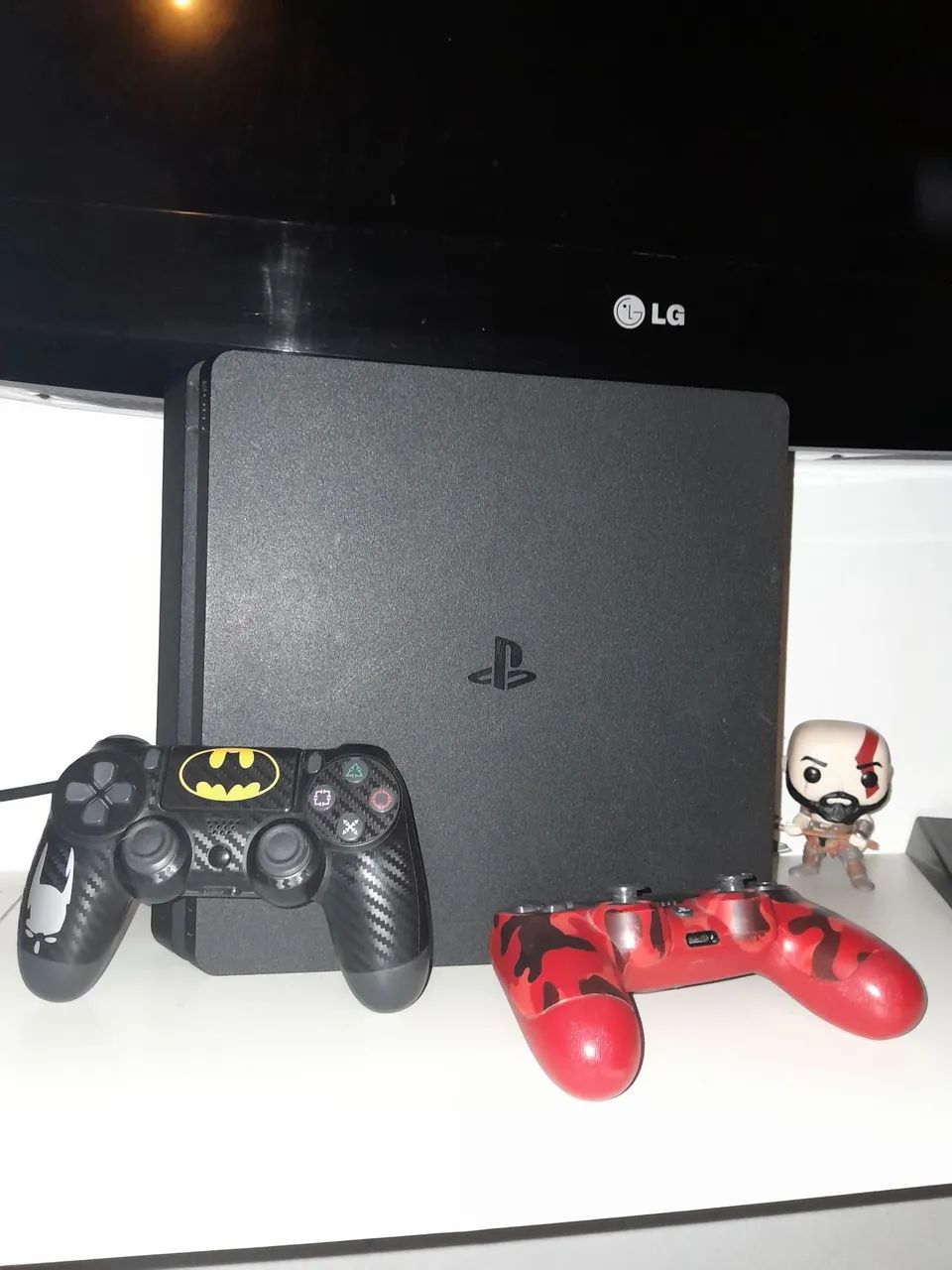 Ps4 slim em excelente estado