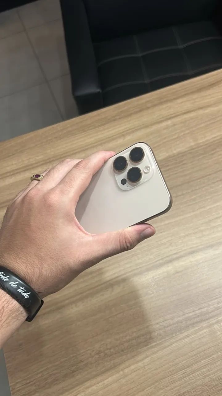 IPHONE 16 PRO MAX - Foto 4