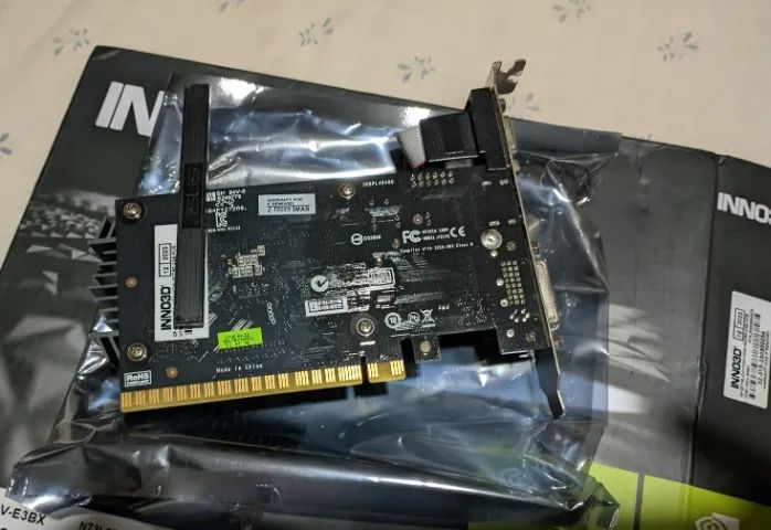 GT 730 2GB SDDR3 64bit INNO 3D - Foto 2