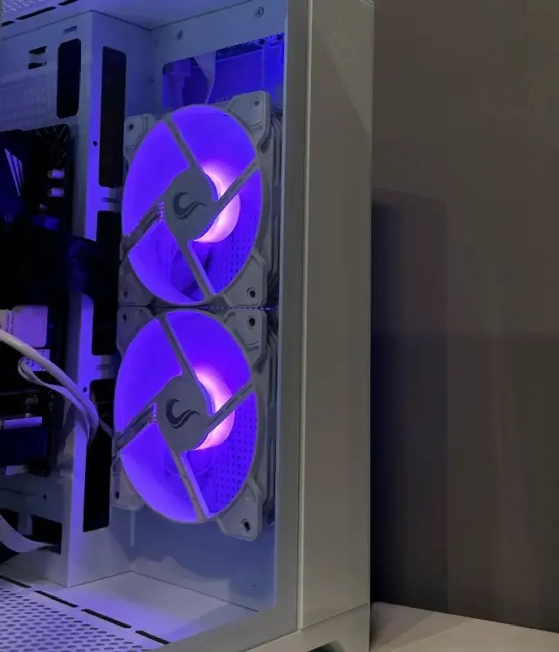 PC GAMER RYZEN 5 3600 + RX 570 - Foto 2