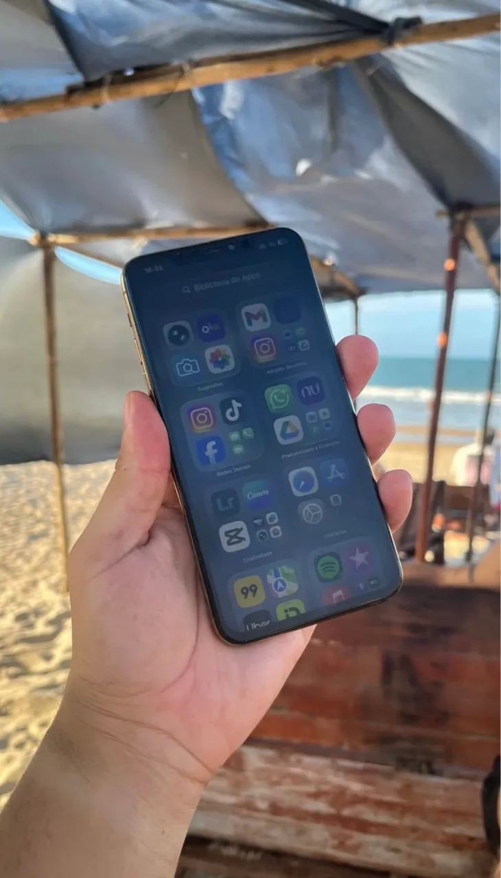 IPHONE 11 PRO MAX GOLD 256GB  - Foto 2