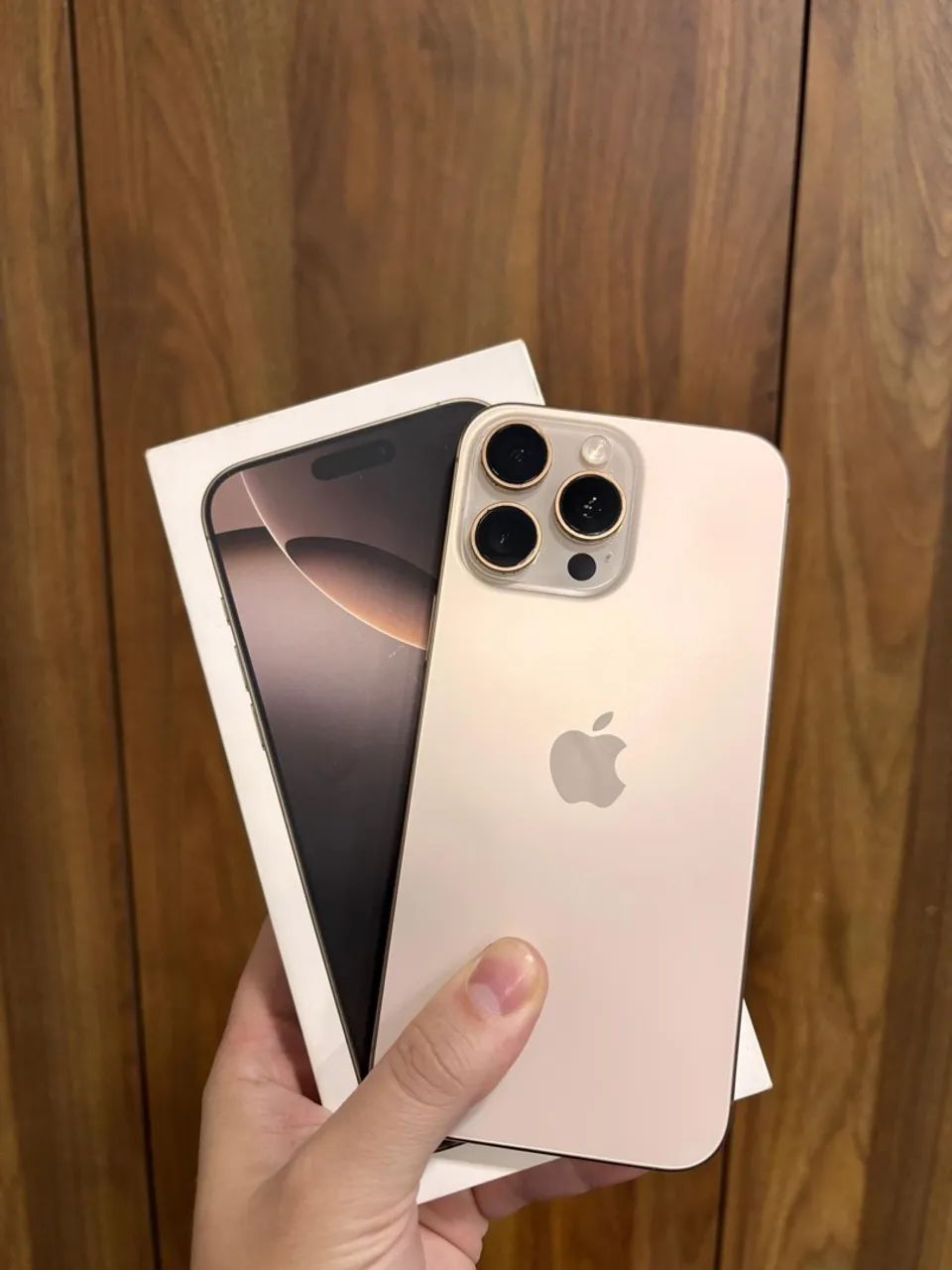 iPhone 16 pro maxx com 256gg e brindes / levo até você  - Foto 3
