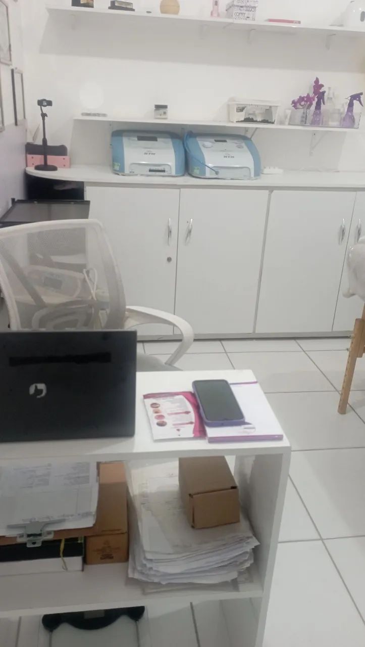 Aluga-se sala comercial em clínica de estética, sendo 2 dias na semana - Foto 4